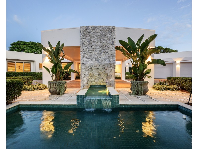 2227-2228 Arnold Palmer Drive, Sanctuary Cove QLD 4212