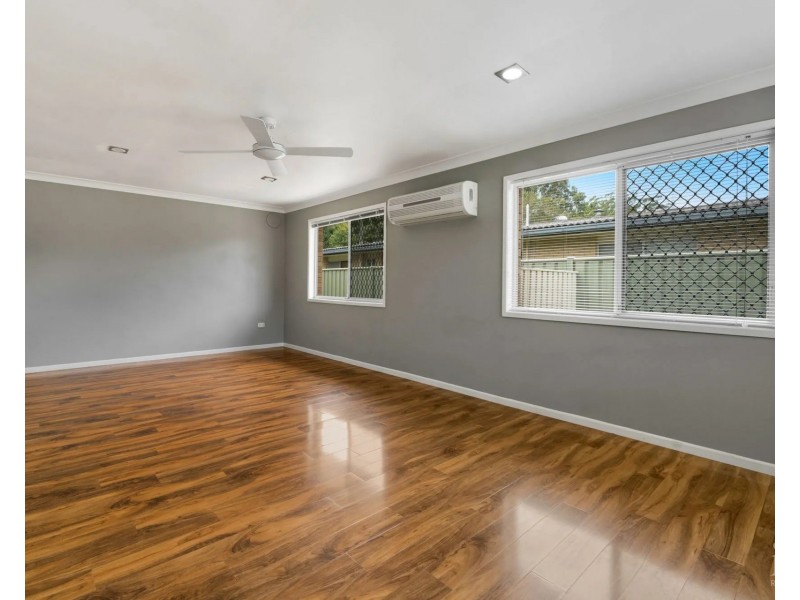 52 Turana Street, Coombabah QLD 4216