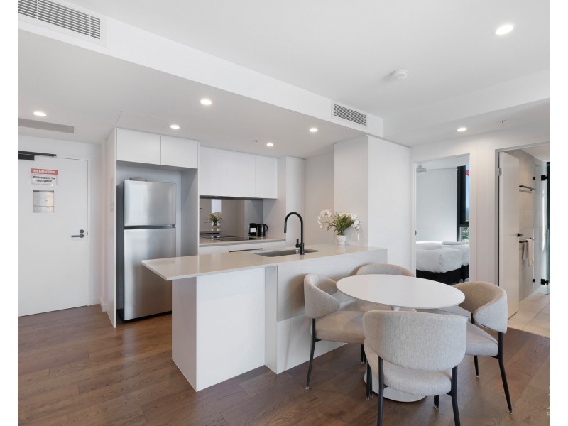 1162/7 Quarter Lane, Southport QLD 4215