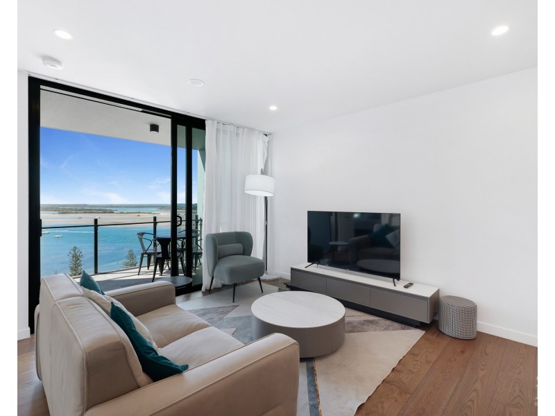 1162/7 Quarter Lane, Southport QLD 4215