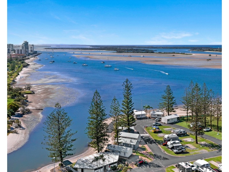 1162/7 Quarter Lane, Southport QLD 4215