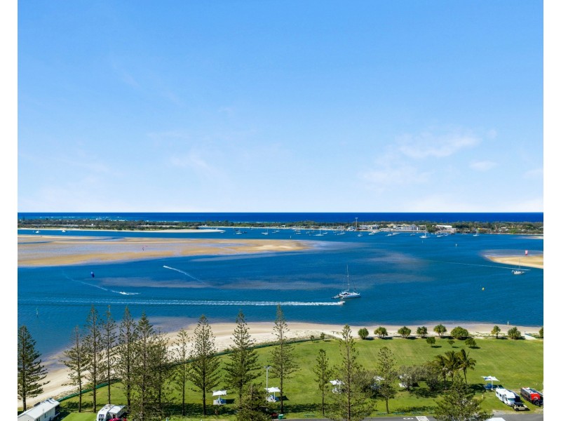 1162/7 Quarter Lane, Southport QLD 4215
