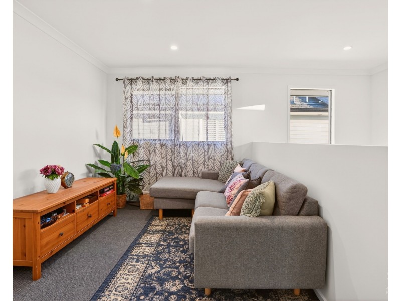 38 Forest Court, Helensvale QLD 4212