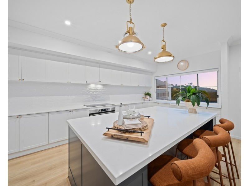 3054  Forest Hills Drive, Sanctuary Cove QLD 4212