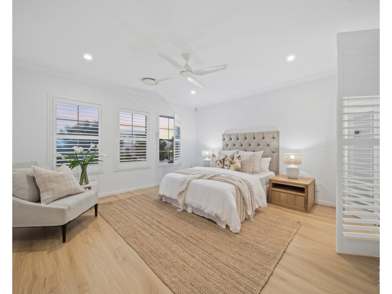 3054  Forest Hills Drive, Sanctuary Cove QLD 4212