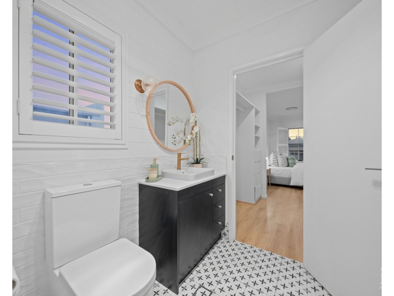 3054  Forest Hills Drive, Sanctuary Cove QLD 4212