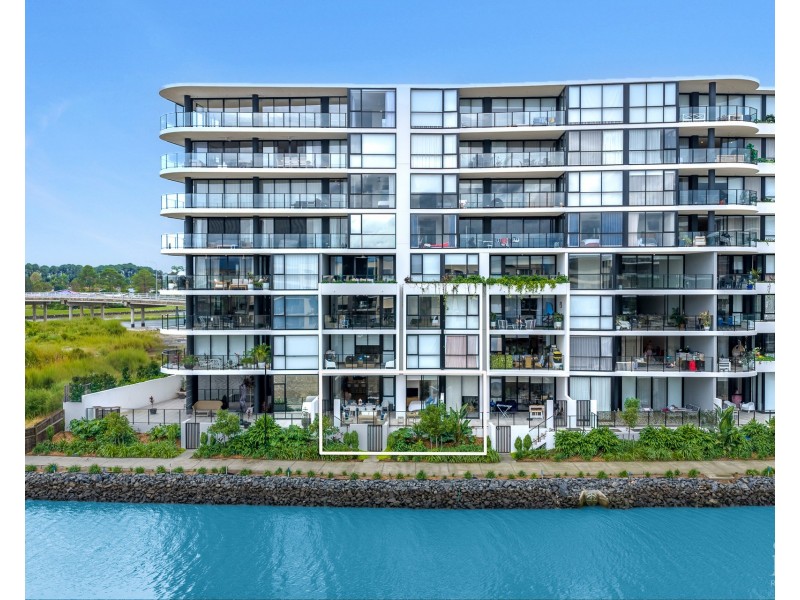 1102/6 Athena Boulevard, Hope Island QLD 4212