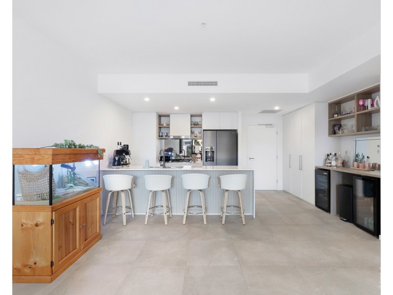 1102/6 Athena Boulevard, Hope Island QLD 4212