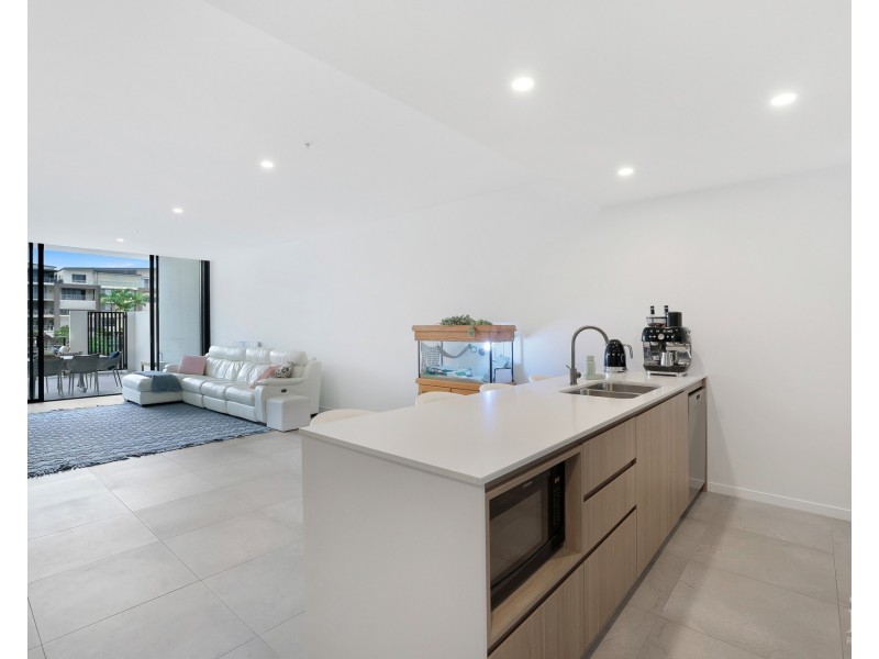 1102/6 Athena Boulevard, Hope Island QLD 4212