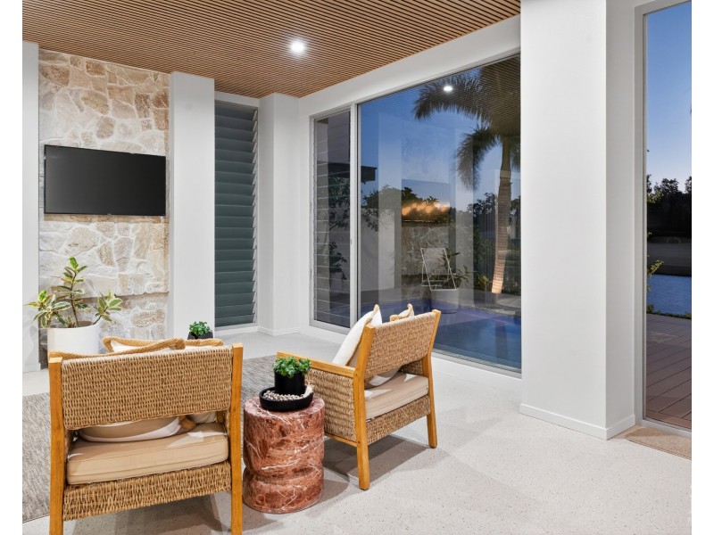 7620 Fairway Boulevard, Hope Island QLD 4212