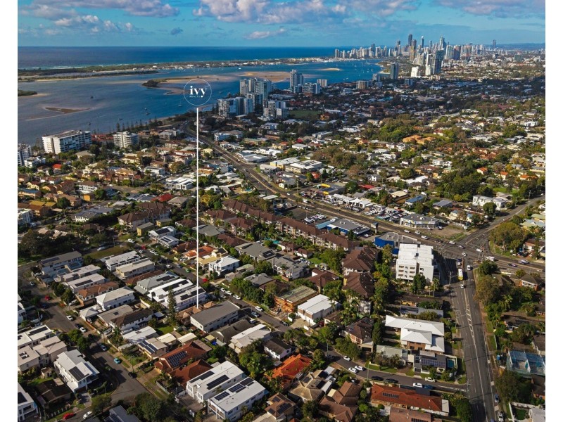2/17 Cawthray Street, Biggera Waters QLD 4216