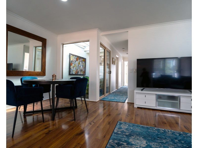 2/17 Cawthray Street, Biggera Waters QLD 4216