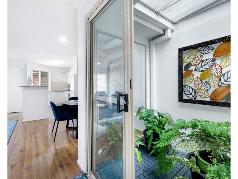 2/17 Cawthray Street, Biggera Waters QLD 4216