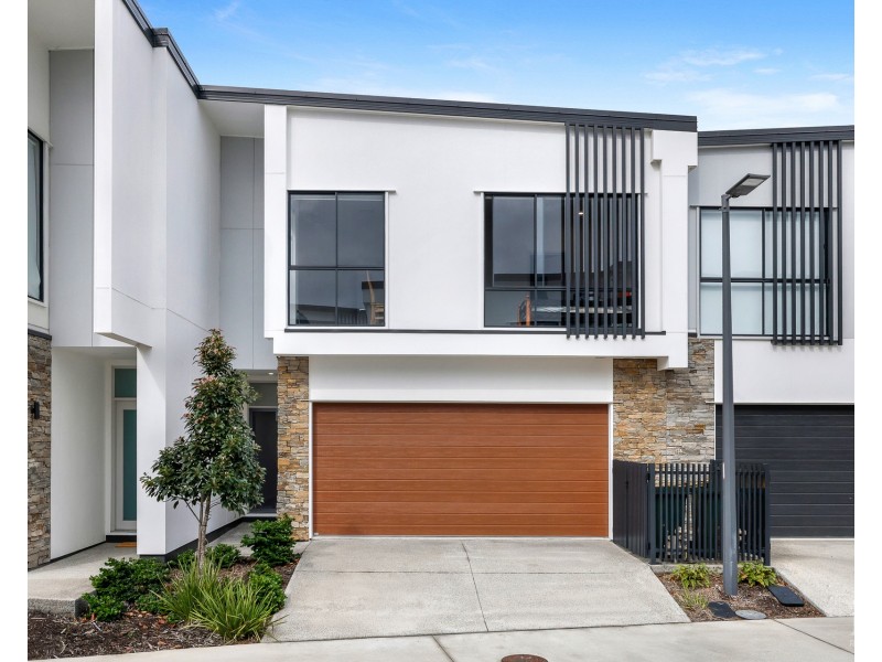 40/2 Lyra Avenue, Hope Island QLD 4212