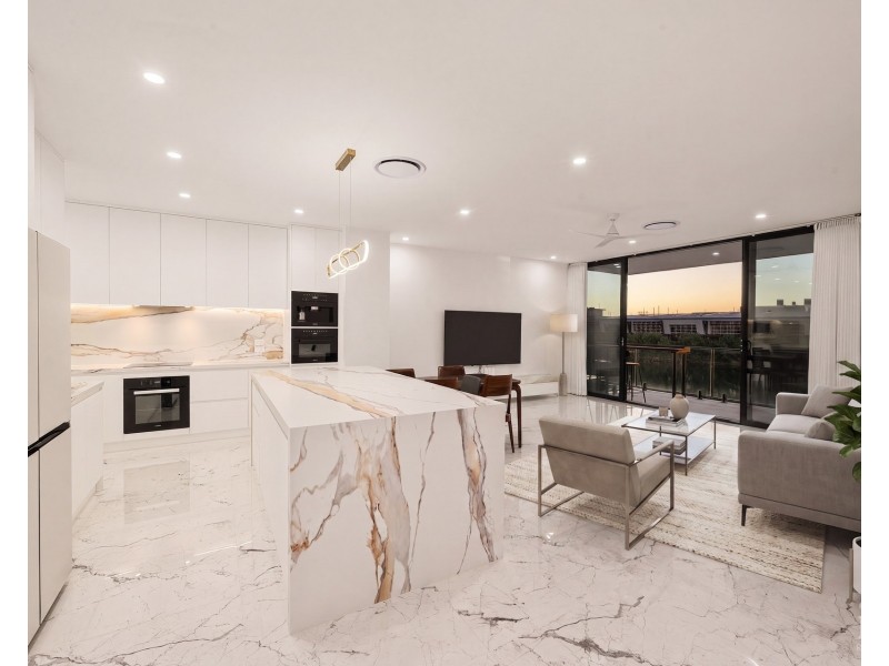 5030 Harbourview Drive, Hope Island QLD 4212