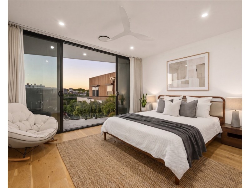 5030 Harbourview Drive, Hope Island QLD 4212