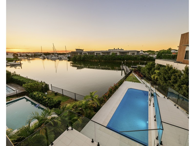 5030 Harbourview Drive, Hope Island QLD 4212