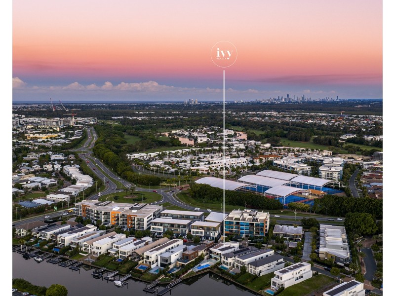 5030 Harbourview Drive, Hope Island QLD 4212