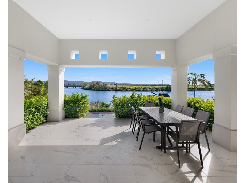 3131 Riverleigh Drive, Hope Island QLD 4212