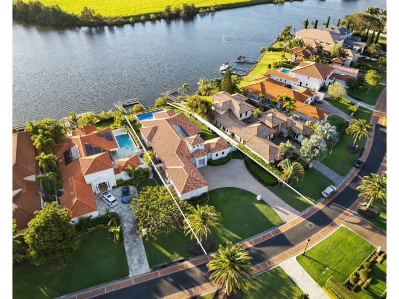 3131 Riverleigh Drive, Hope Island QLD 4212