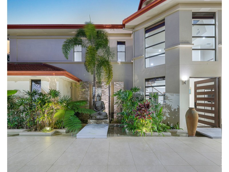 3103 Riverleigh Drive, Hope Island QLD 4212