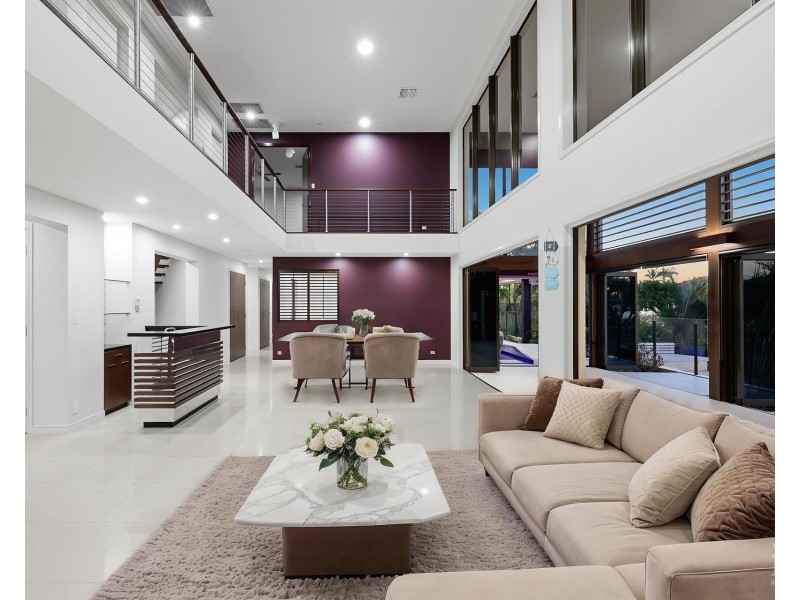 3103 Riverleigh Drive, Hope Island QLD 4212