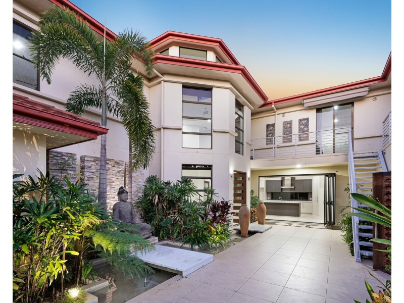 3103 Riverleigh Drive, Hope Island QLD 4212