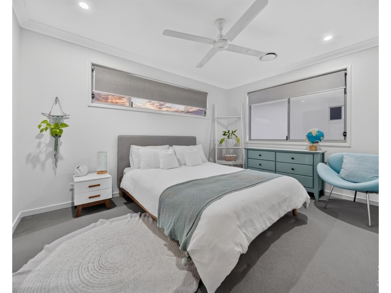 7828 Pavilions Close, Hope Island QLD 4212