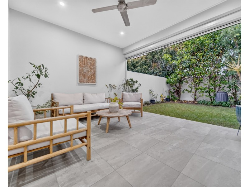7828 Pavilions Close, Hope Island QLD 4212