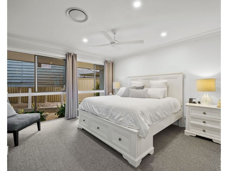 1 Rudd Street, Broadbeach Waters QLD 4218