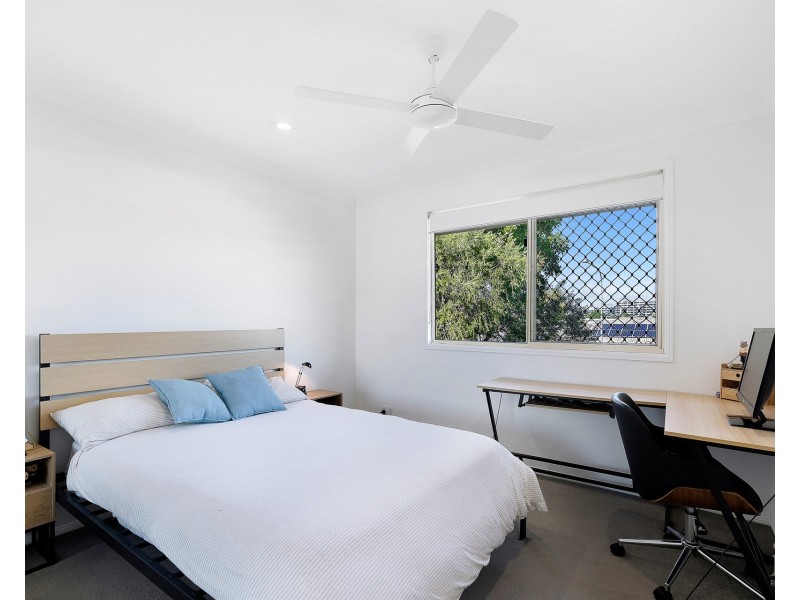 10/503 Pine Ridge Road, Biggera Waters QLD 4216