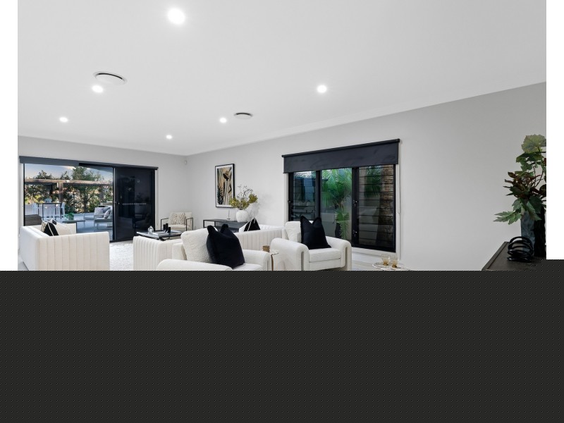 1069 Killymoon Drive, Hope Island QLD 4212