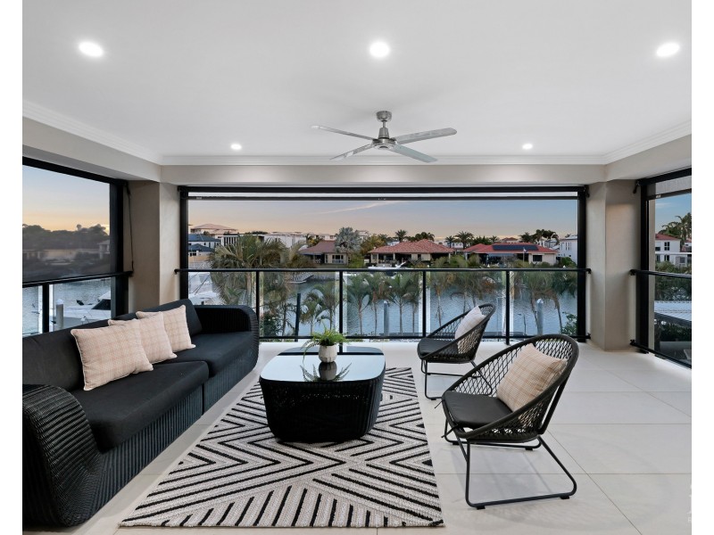 1069 Killymoon Drive, Hope Island QLD 4212