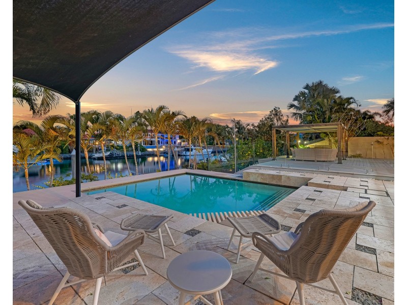 1069 Killymoon Drive, Hope Island QLD 4212