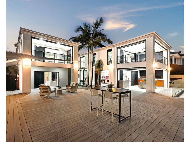 1069 Killymoon Drive, Hope Island QLD 4212