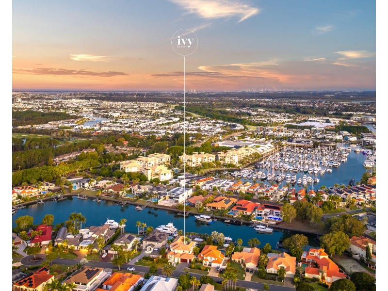 1069 Killymoon Drive, Hope Island QLD 4212