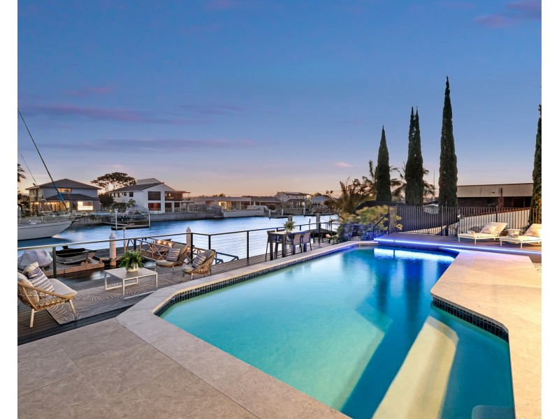 34 O’Grady Drive, Paradise Point QLD 4216