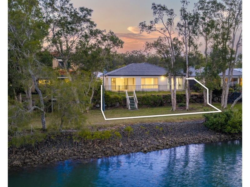 25 The Estuary, Coombabah QLD 4216