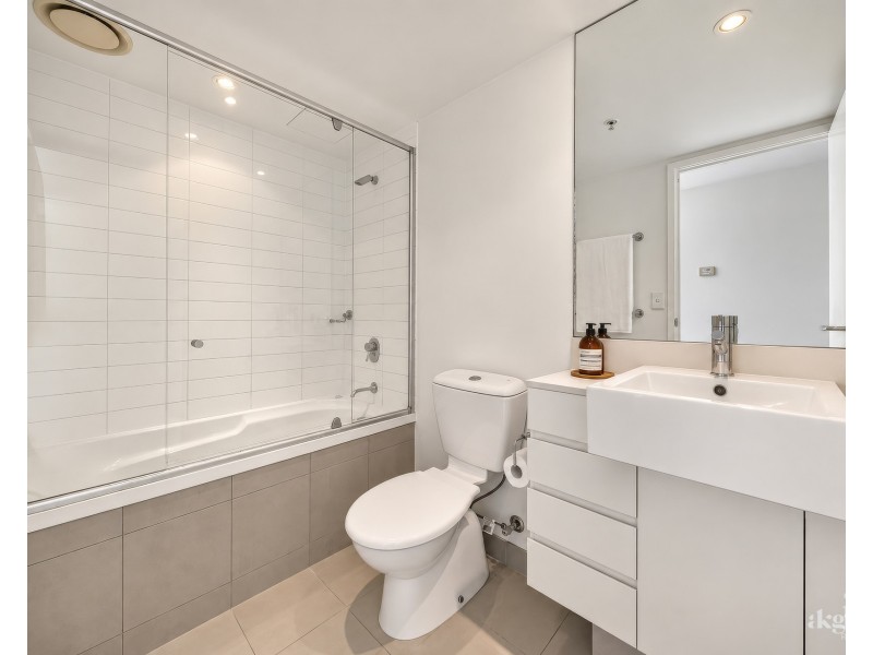 Level 38/23807/5 Lawson Street, Southport QLD 4215