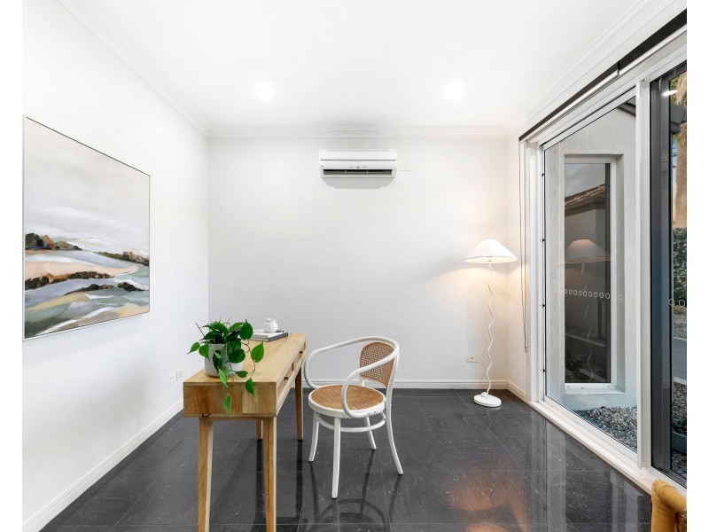 34 Brittanic Crescent, Sovereign Islands QLD 4216