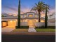 12 King James Court, Sovereign Islands QLD 4216