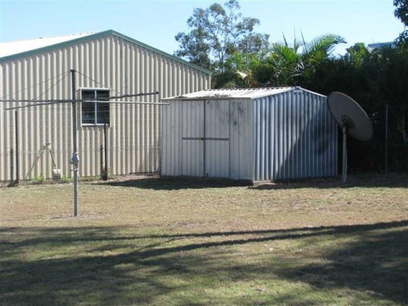 4 Perry Street, Dysart QLD 4745