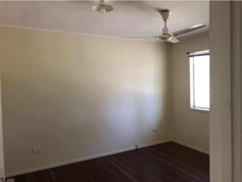 2 Spring Crescent, Dysart QLD 4745