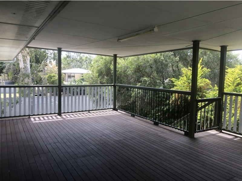 2 Spring Crescent, Dysart QLD 4745