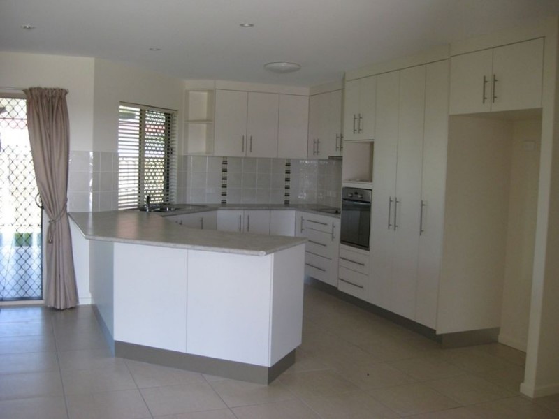 12 Duranbah Circuit, Blacks Beach QLD 4740