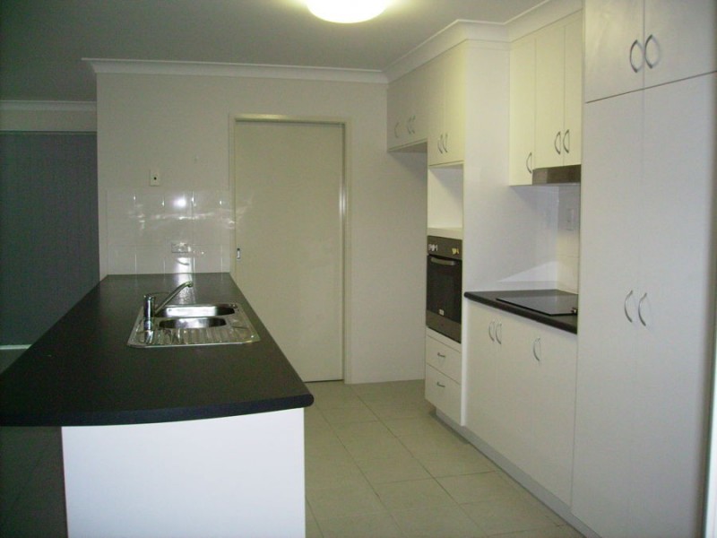 11 Stone Drive, Bucasia QLD 4750