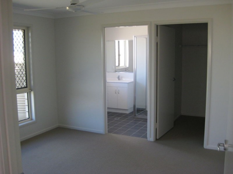 11 Stone Drive, Bucasia QLD 4750