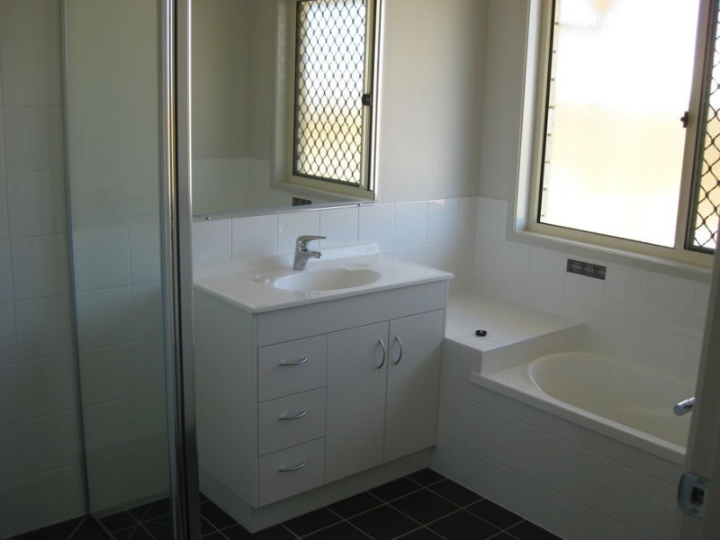 11 Stone Drive, Bucasia QLD 4750