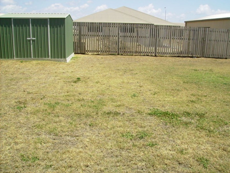 11 Stone Drive, Bucasia QLD 4750