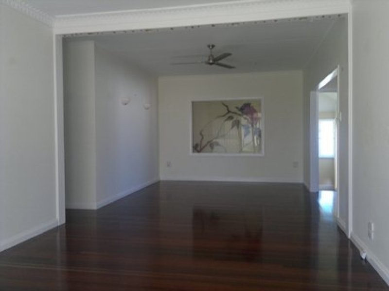 10 Keith Hamilton Street, West Mackay QLD 4740
